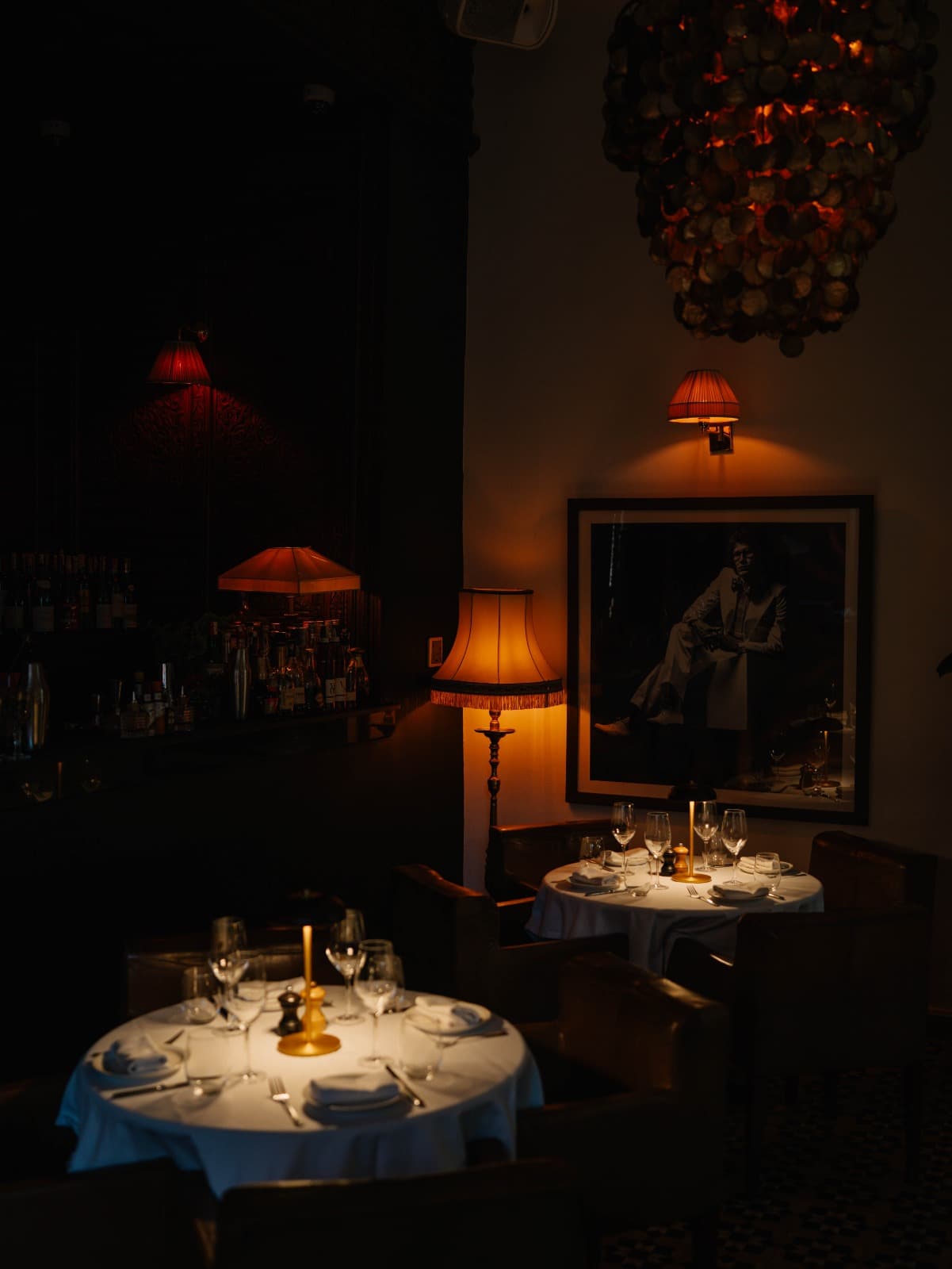 5-star premium service standards at an upscale international restaurant in Marrakech