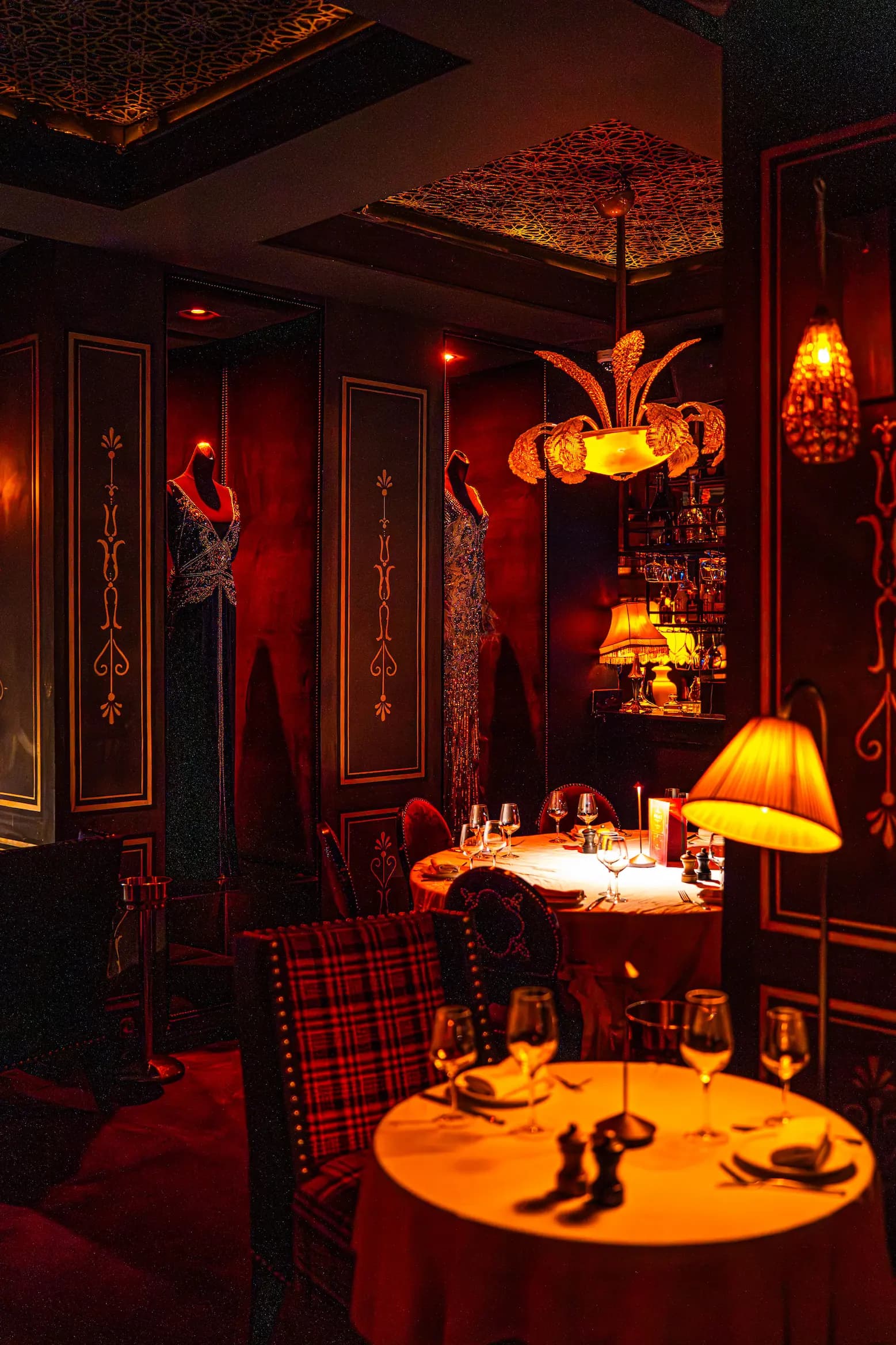 Exclusive VIP dining experience at Le Palace Marrakech, perfectly located for guests in the upscale Hivernage and Gueliz districts.